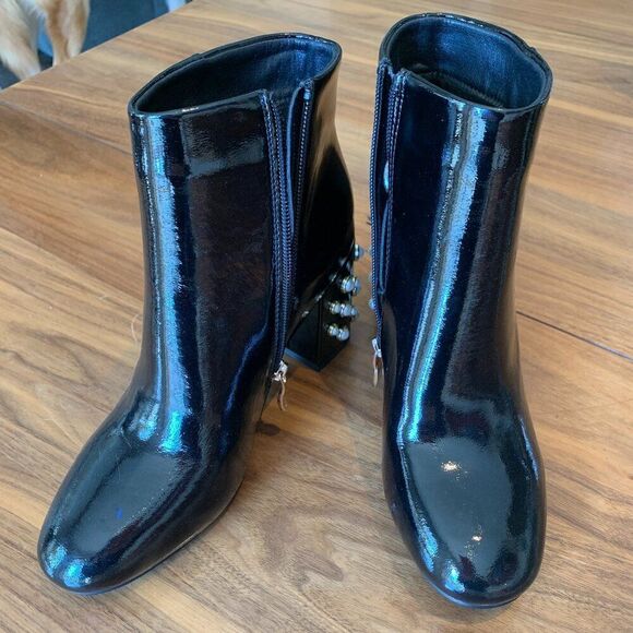 Aquadiva ankle boot, black, pearl studs, block heel, zipper entry, new, sz 9 - Picture 2 of 16